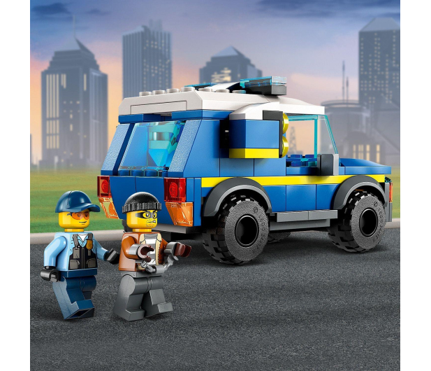 LEGO City 60371 Parking dla pojazdów uprzywilejowanych - 1091237 - zdjęcie 4